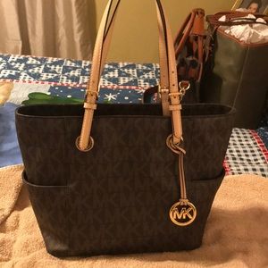 Michael Kors purse